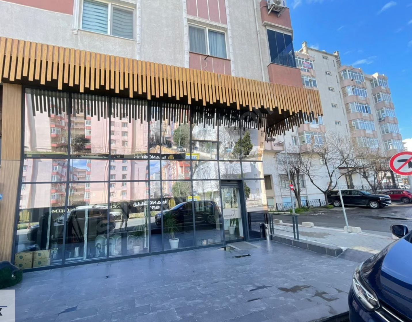 RE/MAX LAND'DAN ÇORLU'NUN EN PRESTİJLİ CADDESİNDE SATILIK DÜKKAN